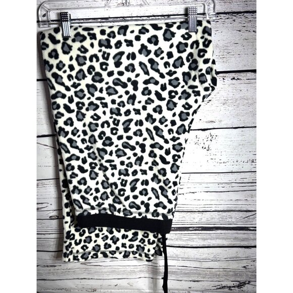 Leopard Print Fleece Pajama Pants With Drawstring Waist (NWOT) - Picture 2 of 7